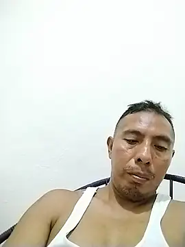 Snapshot of desnudo_Sexoxo chatting on 05/26/26, 11:01 desnudo Sexoxo online show from 05/26/26, 11:01