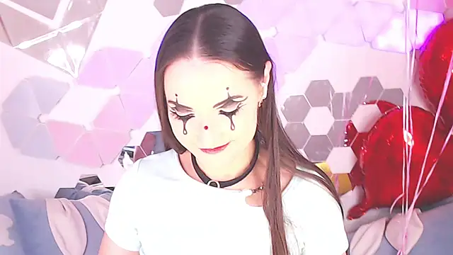 LexiKiss online show from 02/08/25, 11:55