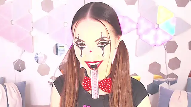 LexiKiss online show from 10/25/25, 04:02