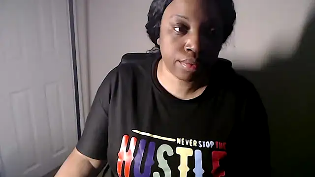 Sexymona1218 online show from 01/14/26, 09:42