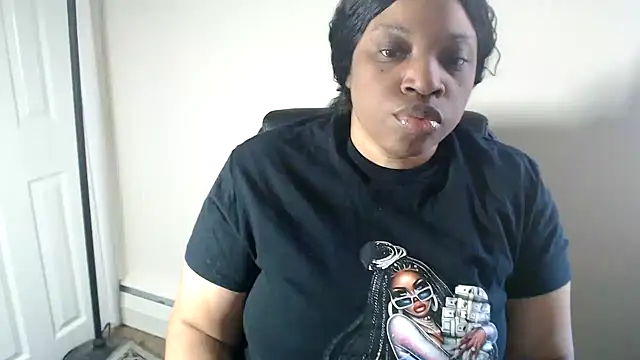 Sexymona1218 online show from 04/09/26, 06:24