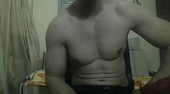 Snapshot of SexyMuscled chatting on 01/04/25, 10:13 SexyMuscled online show from 01/04/25, 10:13