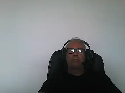 MorenoBrazil69 online show from 10/24/25, 06:15