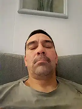 dick81 online show from 03/30/26, 11:39