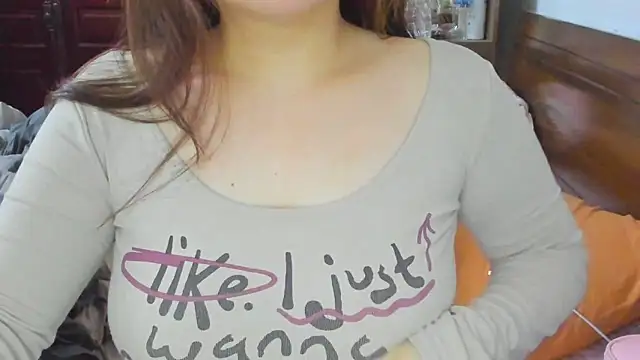 Snapshot of 6868_- chatting on 02/24/26, 03:04 6868 - online show from 02/24/26, 03:04