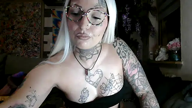 RoxxyInk online show from 11/27/25, 11:29