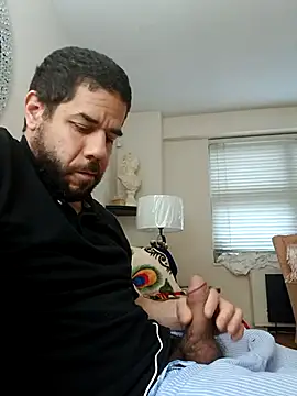 Snapshot of loozamangos chatting on 04/03/26, 11:30 loozamangos online show from 04/03/26, 11:30