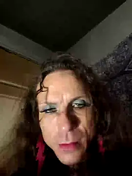 Snapshot of sissyvee chatting on 02/17/25, 07:31 sissyvee online show from 02/17/25, 07:31