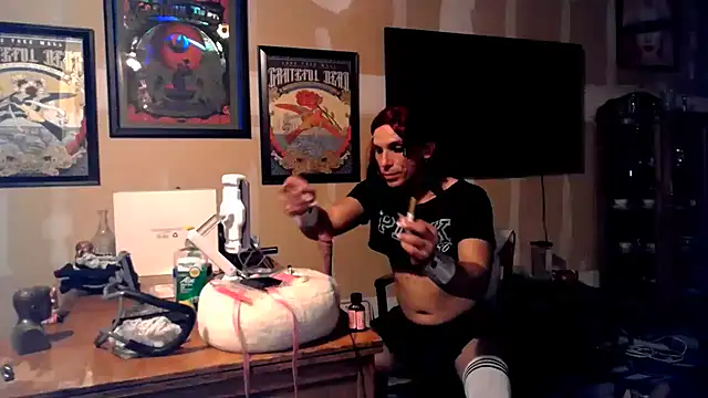 sissyvee online show from 04/16/26, 05:08