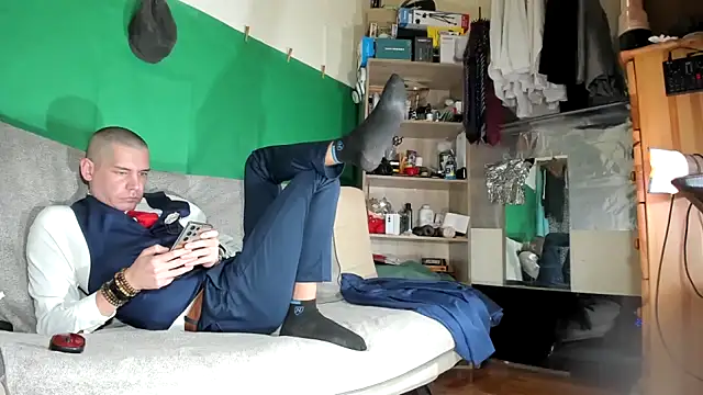 viraglaci18xh online show from 02/03/26, 06:40