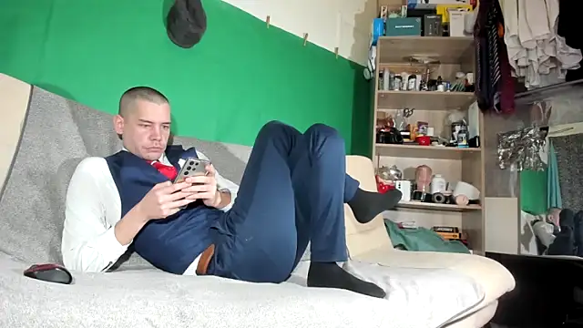 viraglaci18xh online show from 02/04/26, 09:09