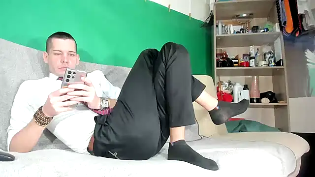 viraglaci18xh online show from 03/02/26, 02:13