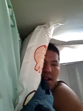 juliopantoja online show from 02/25/26, 02:05