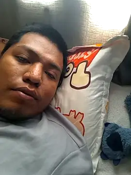 juliopantoja online show from 03/11/26, 03:18