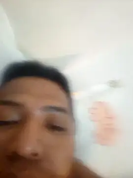 juliopantoja online show from 04/30/26, 05:14