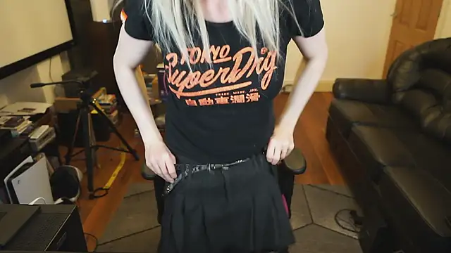 KelseyCobalt online show from 01/17/25, 01:15