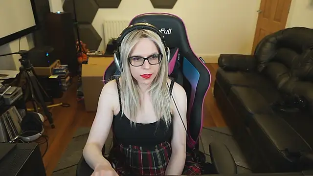 KelseyCobalt online show from 02/02/25, 01:12