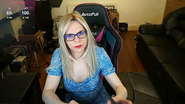 Snapshot of KelseyCobalt chatting on 05/24/26, 08:14 KelseyCobalt online show from 05/24/26, 08:14