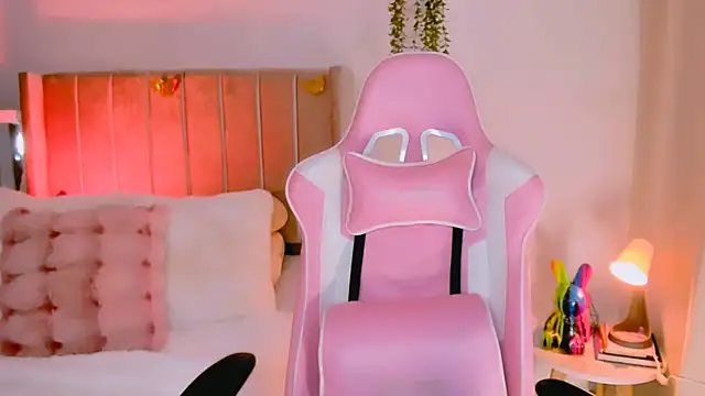 dulce doll1 online show from 11/26/25, 01:17