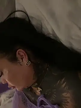  MelinaCurves  online show from 01/06/26, 10:23