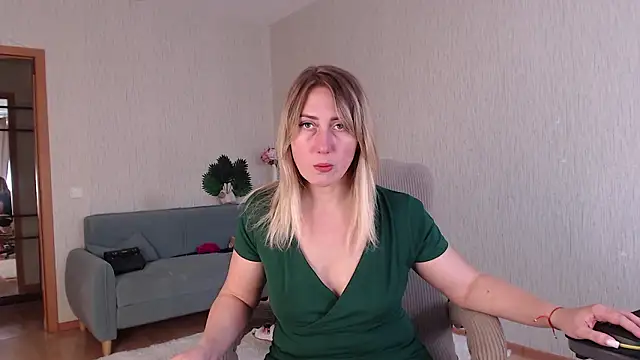 MilenochcaDiamond online show from 02/16/26, 01:07