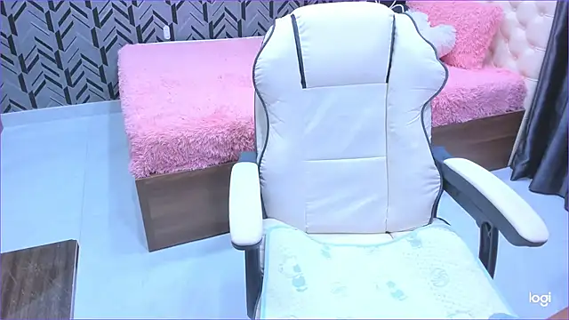 Toyota Motor Corporation online show from 10/17/25, 11:18