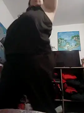 Snapshot of PUNKFUNK_HIGHLANDERX_EMTm chatting on 02/16/25, 07:05 PUNKFUNK HIGHLANDERX EMTm online show from 02/16/25, 07:05