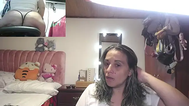 Snapshot of zoe_hotxxx chatting on 05/25/26, 12:16 zoe hotxxx online show from 05/25/26, 12:16