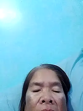 sexylizzy4u online show from 10/18/25, 04:37