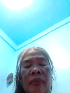 sexylizzy4u online show from 10/24/25, 04:03