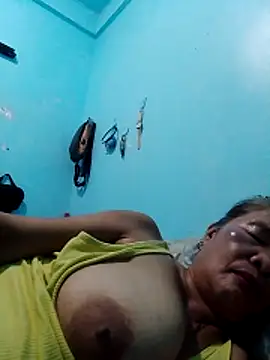 sexylizzy4u online show from 03/03/26, 04:46