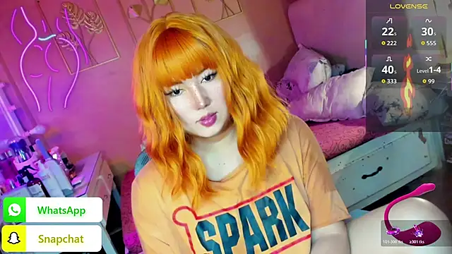 Snapshot of HOTnWILDalice chatting on 11/06/25, 09:21 HOTnWILDalice online show from 11/06/25, 09:21