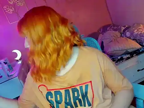 Snapshot of HOTnWILDalice chatting on 11/25/25, 02:33 HOTnWILDalice online show from 11/25/25, 02:33