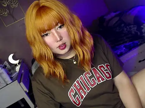 Snapshot of HOTnWILDalice chatting on 11/28/25, 04:15 HOTnWILDalice online show from 11/28/25, 04:15