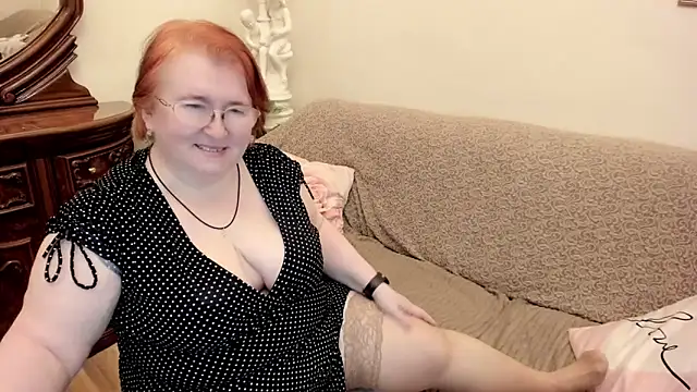 leiamillersonn online show from 02/17/26, 06:21