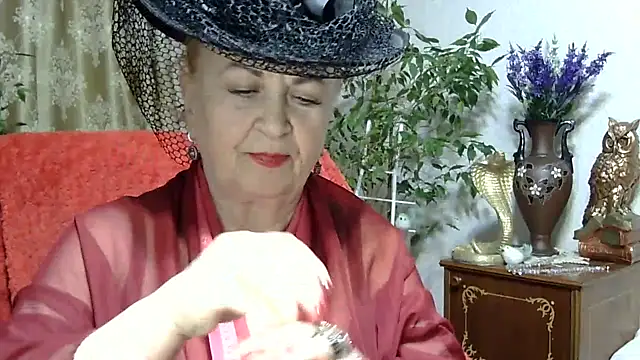 Emma52610 online show from 03/16/25, 06:01