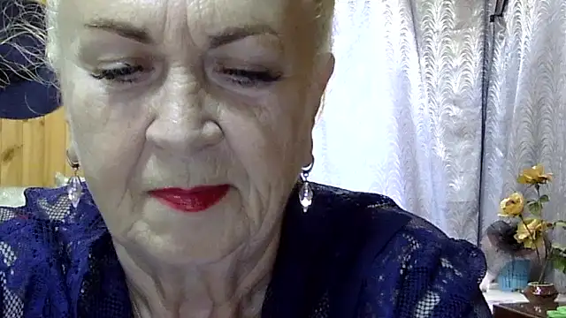 Emma52610 online show from 09/30/25, 11:26