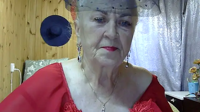 Emma52610 online show from 10/18/25, 11:33