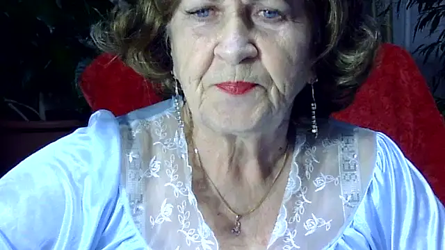 Emma52610 online show from 11/21/25, 05:00