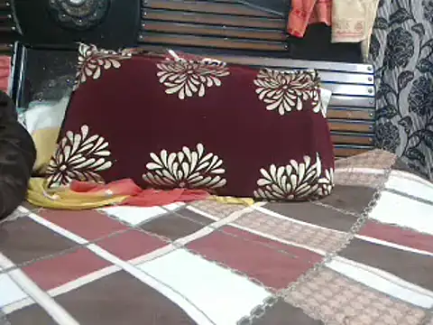 Snapshot of prettyindiandoll chatting on 01/04/25, 06:19 prettyindiandoll online show from 01/04/25, 06:19