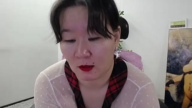 Akira xx online show from 11/08/25, 02:12