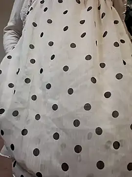 Snapshot of redellyy chatting on 02/05/25, 08:54 redellyy online show from 02/05/25, 08:54