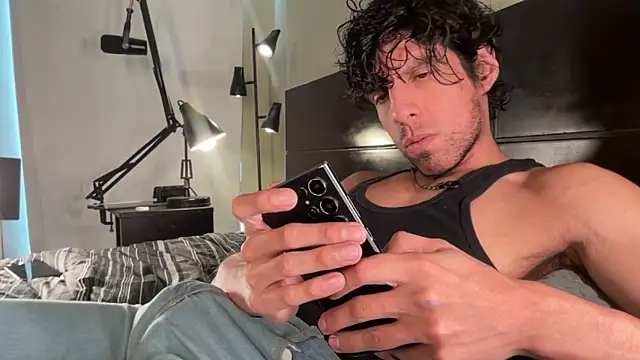 Snapshot of beranco19 chatting on 02/04/26, 08:14 beranco19 online show from 02/04/26, 08:14