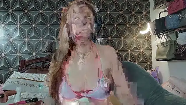 yummymeily online show from 04/04/26, 03:09