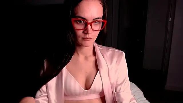 EvelynGG online show from 11/08/25, 07:34