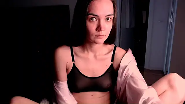 EvelynGG online show from 02/05/26, 02:00