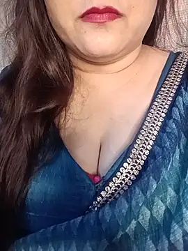Snapshot of naughtymadam chatting on 07/14/26, 05:23 naughtymadam online show from 07/14/26, 05:23