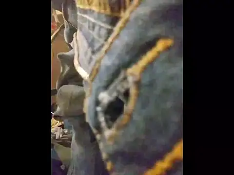 ROBERT0516 online show from 10/19/25, 05:02