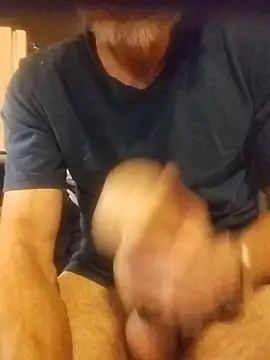 ROBERT0516 online show from 05/17/26, 12:19
