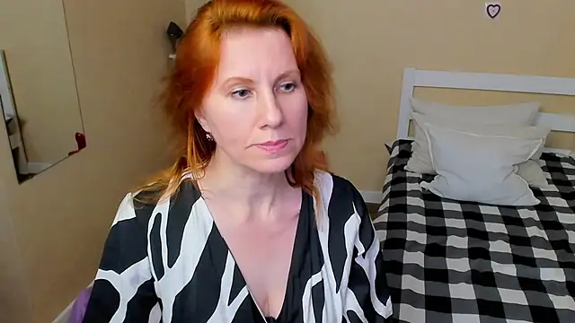 FoxySophia online show from 11/14/25, 01:04